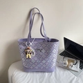 Borsa tote viola stile cinese con motivo geometrico, fiocco argento e ciondolo carino - Viola Con Ciondolo