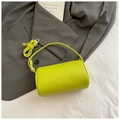 Borsa a bauletto verde neon con trama litchi, tracolla rimovibile e hardware argento - Verde Chiaro Senza Ciondolo