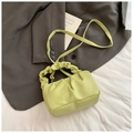 Chic pistachio green pleated cloud handbag with adjustable strap for daily wear - Green Without Pendant