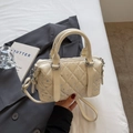 Creamy rhombic quilted handbag with sparkling rhinestones and silver hardware - Off-white