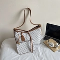 Classic monogram tote bag set in beige and brown leather trim with small pouch - Tote Bag (Set) / Light Gray