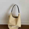 Sac cabas rétro en paille tressée beige avec anses en cuir noir pour les vacances - Noir