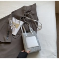Mini sac bandoulière gris argenté avec texture marbrée et bandoulière réglable sur tissu - Argent sans pendentif