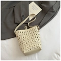 Chic beige hollow-out bucket bag in lychee texture PU leather with adjustable strap - No Pendant / Off White