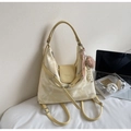 Sac à dos et bandoulière jaune crème multi-usage avec texture nuage et breloques - Jaune avec Pendentif Nuage