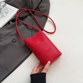 Chic red lychee pattern leather phone bag with elegant shoulder strap and embossed letters - Red (No Pendant)
