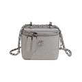 Borsa a scatola glitterata argento con ciondolo a camelia e tracolla a catena in pelle - Motivo a Diamante Piccola