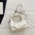 Sac hobo nuage blanc ivoire plissé avec pendentif en dentelle et bandoulière - Blanc Sans Pendentif