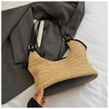 Modische beige Stroh-Schultertasche mit schwarzen Lederriemen und goldener Schnalle - Schwarz