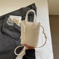 Borsa a tracolla minimalista in pelle bianco crema con manico e scritte di moda - Bianco Sporco Senza Pendente