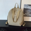 Sac à dos minimaliste en nylon beige léger avec bretelles réglables et poches latérales - Khaki