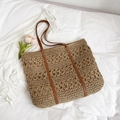 Grande borsa tote in paglia marrone chiaro con trama floreale e manici in ecopelle - Cachi