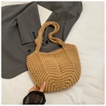 Borsa tote minimalista in crochet kaki tessuta a mano con spalline testurizzate per l'estate - Cachi