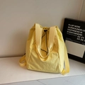 Zaino in nylon giallo chiaro con coulisse, manico superiore e grande capacità per il tempo libero - Giallo