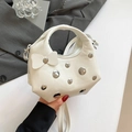Witte leren halve maan tas met studs en strik voor dames, handtas met modern ontwerp - Wit