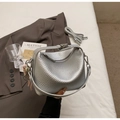 Sac à main argenté chic à motif litchi avec fermoir en métal et breloque raquette - Avec Pendentif / Argenté