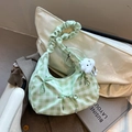 Lichtgroene gingham wolkentas met ruches handvat en schattige pluche hanger - Groen met Hanger