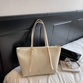 Bolso tote minimalista de cuero blanco roto con tiras finas y hebillas doradas - Blanco Roto