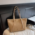 Bolso tote beige de cuero mate para mujer con hebilla dorada ajustable y gran capacidad - Caqui