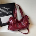 Borsa da viaggio capiente bordeaux vintage con cerniere argentate e finitura in ecopelle - Rosso