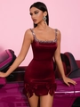 Elegante wijnrode satijnen mini-jurk met strass bandjes en strikdetails - S / Bordeauxrood