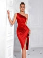 Elegant red satin one-shoulder cocktail dress with asymmetric ruched waist detailing - XS / Red
