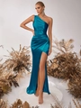 Elegantes pfauenblaues One-Shoulder-Satinkleid mit Taillenfalten und hohem Beinschlitz - XS / Aqua