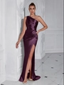 Elegantes, tiefviolettes Satin-Maxikleid mit einer Schulter, Falten und Seitenschlitz - XS / Dunkelviolett