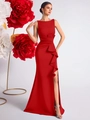Robe de soirée rouge élégante sans manches avec volants à la taille et fente latérale - S / Rouge