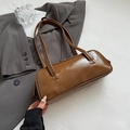 Sac baguette minimaliste en cuir verni marron pour femme avec bandoulière - Marron (Sans Pendentif)