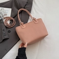 Sac seau plissé rose pâle élégant avec poignée à nœud et bandoulière amovible pratique - Rose