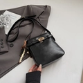 Retro black square crossbody bag with gold buckle and beaded tassel detail - With Pendant / Black