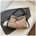 Retro Khaki Wildleder Shopper Tasche mit schwarzem Riemen und goldener Schnalle - Khaki