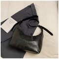 Minimalist large black hobo bag in matte faux leather with adjustable shoulder strap - Black without Pendant