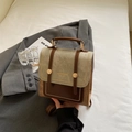 Mochila y bolso de mano vintage verde claro y marrón con hebilla metálica chic - Caqui con Marrón