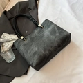 Retro washed charcoal canvas tote bag with black round handles and gold hardware - No Pendant / Black