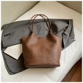 Brown woven leather bucket bag with retro minimalist design and large capacity tote style - Coffee without Pendant