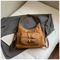 Borsa hobo in pelle smerigliata marrone con fibbie vintage e tasca frontale con cerniera - Marrone (Senza Ciondolo)