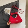 Sac bandoulière rouge en PU mat avec poignée à nœud en cuir et sangle réglable - Sans Pendentif / Rouge