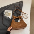 Sac à main marron caramel en suède avec nœud décoratif et bandoulière amovible - Sans Pendentif / Marron