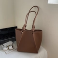 Minimalist brown lychee leather tote bag with unique knotted handle and large capacity - Brown No Pendant