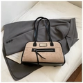 Borsa sottobraccio vintage in camoscio kaki con finiture in pelle nera su blazer - Cachi
