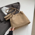 Khaki Retro Tote Bag mit matter Textur und passender kleiner Tasche für den Alltag - Khaki