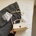 Classic cream leather handbag with knotted handle and vintage gold twist lock - No Pendant / Off White