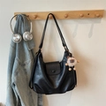 Grande borsa tote nera minimalista con ciondolo a pecora appesa per il pendolarismo quotidiano - Nero