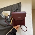 Vintage burgundy crossbody bag with woven texture and wooden bead charm accessory - Wine Red With Pendant
