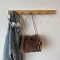 Bolso tote de piel sintética marrón con colgante de peluche en soporte de madera - Con Colgante / Marrón