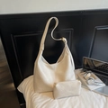 Bolso tote grande de cuero sintético blanco con correa ancha y bolsa pequeña - Blanco Roto