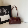 Vintage burgundy leather tote bag with gold hardware and dual zipper closure detail - No Pendant / Burgundy