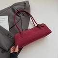 Vintage weinrote Wildleder Baguette Tasche für Damen mit Schultergurt im französischen Stil - Rot
